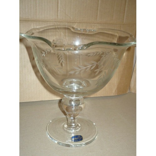 Vase coupe sur pied en verre transparent avec motif 21 cm 3297860001446