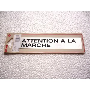 plaque ATTENTION A LA MARCHE autocollante 204 x 38 mm aluminium anodisé 3297868373811