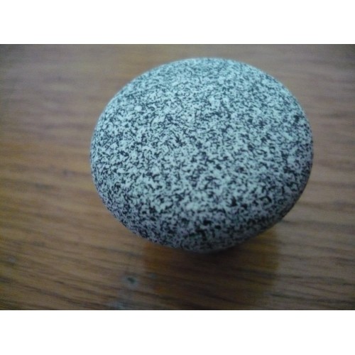bouton effet granit gris clair résine synthétique Ø 32 mm + vis 3297867231372